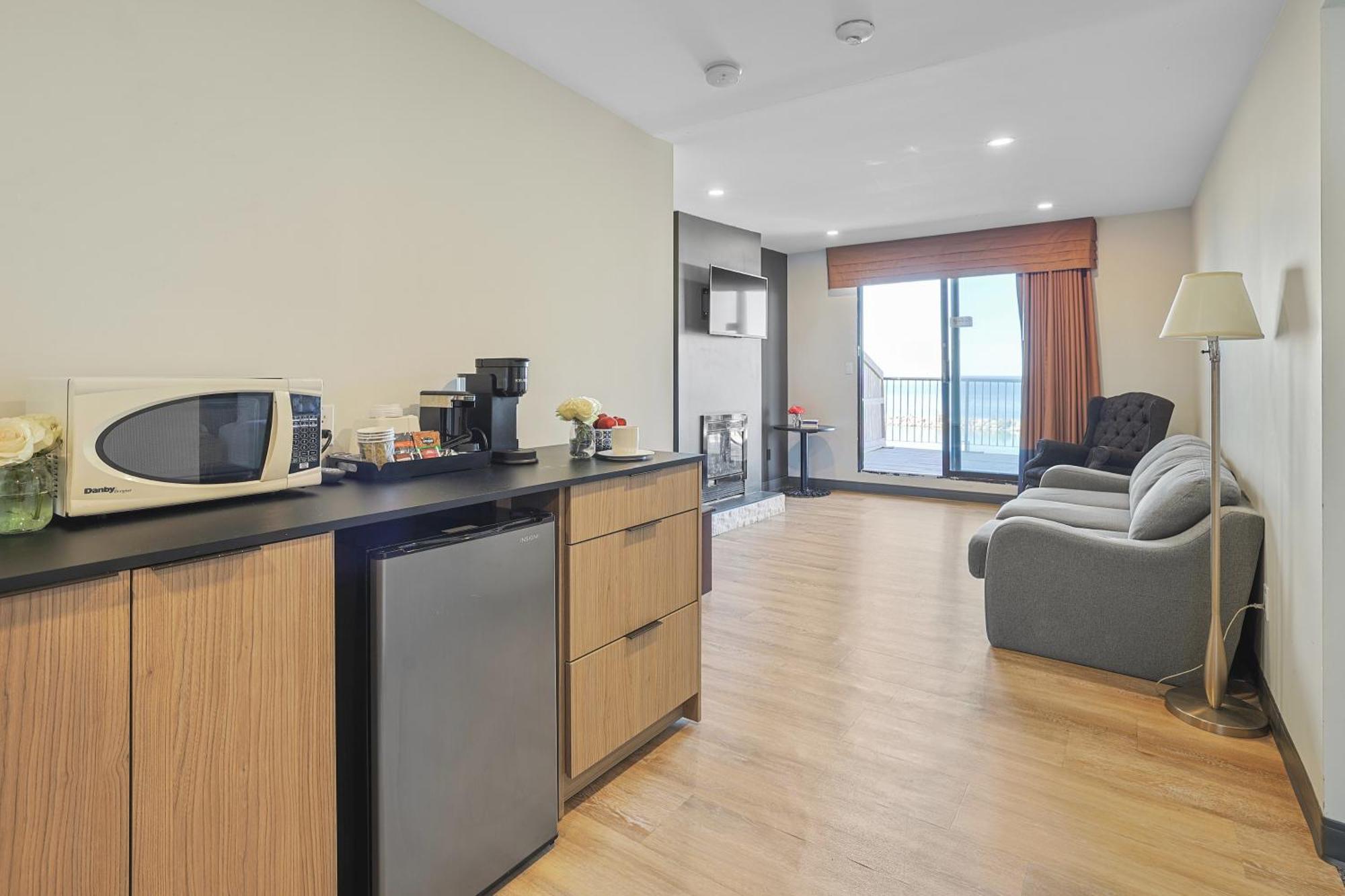 The Jordan Hotel Ramada By Wyndham Екстериор снимка